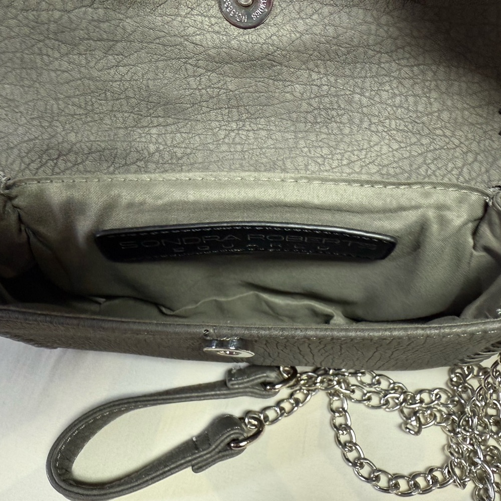 Sondra Roberts Gray Chain Strap Clutch - Picture 3 of 6